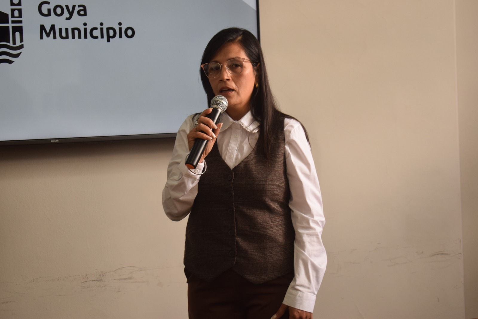 SANDRA PONCE ASUMIÓ LA DIRECCIÓN DE CONSEJOS VECINALES